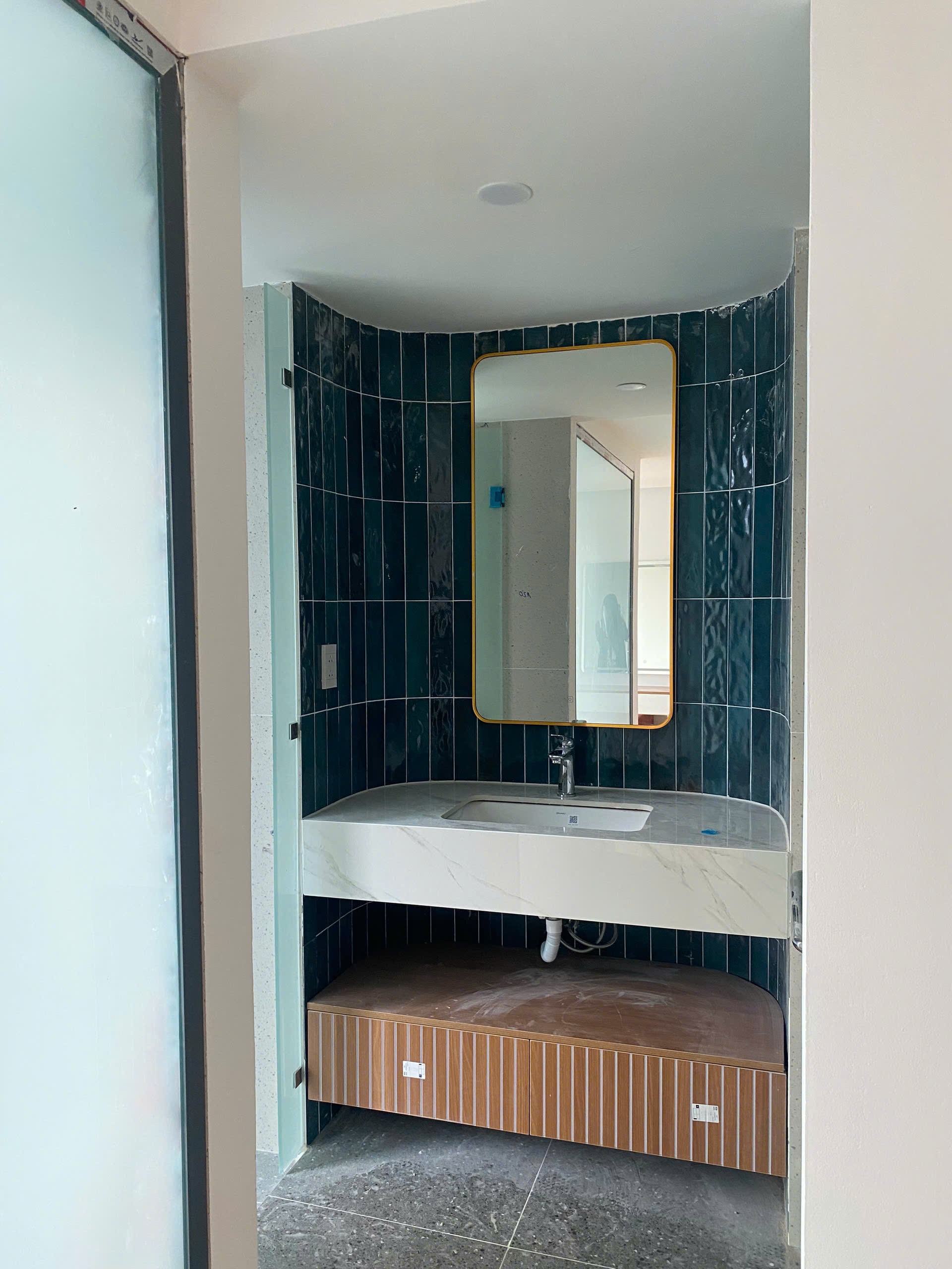 Nhà vệ sinh phòng ngủ