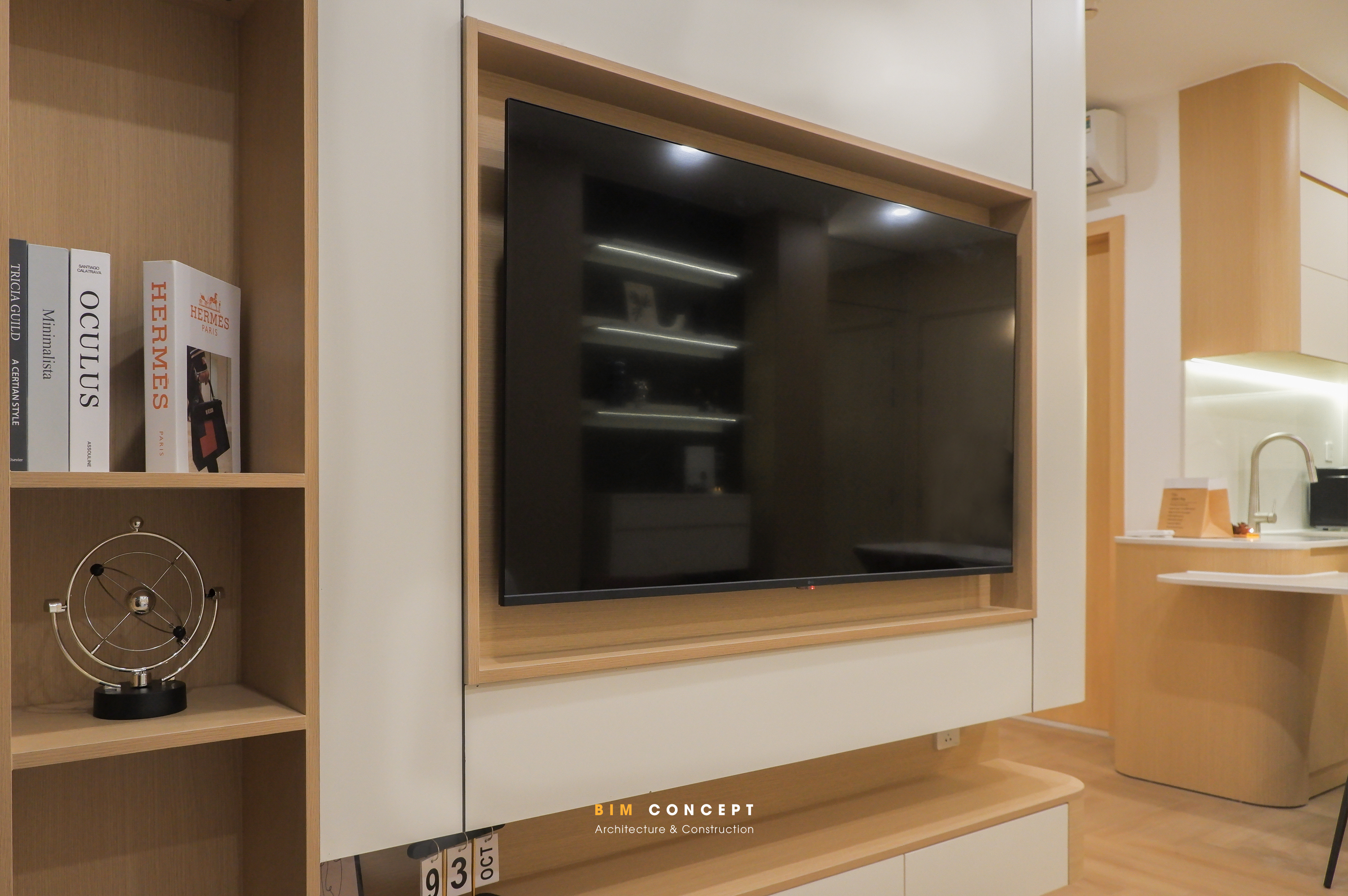 Kệ TV gỗ sáng, phong cách nội thất căn hộ hiện đại